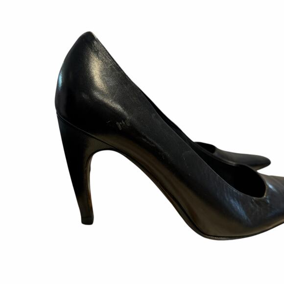 Vintage Prada Black Leather Heels Womens Size 38.5 / US 8.5 AS IS FLAWED - Picture 2 of 11